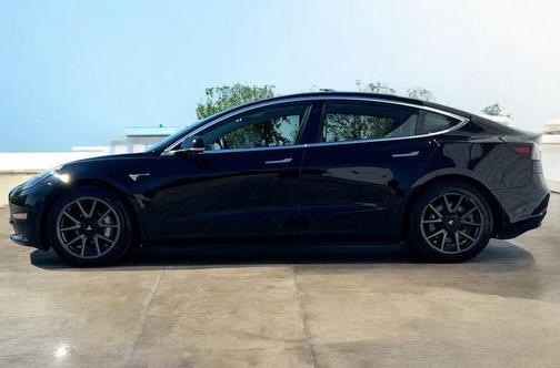 2019 Tesla Model 3 Performance