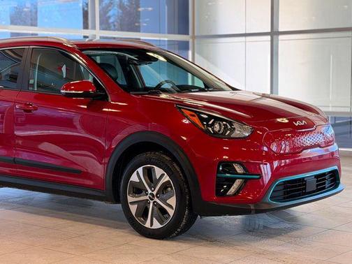 2022 Kia Niro EV EX Premium