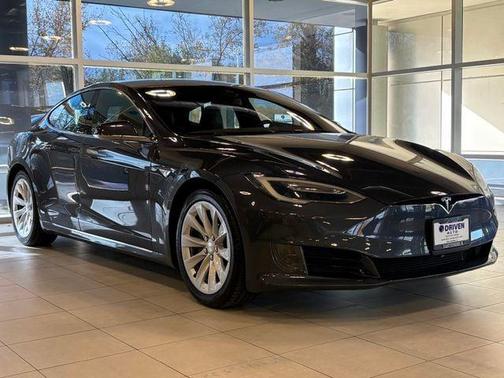 2016 Tesla Model S 75D