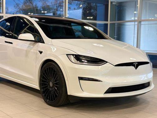 2022 Tesla Model X Plaid Tri Motor All-Wheel Drive