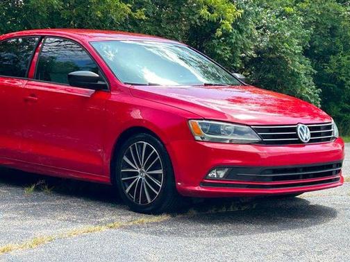 2016 Volkswagen Jetta 1.8T Sport