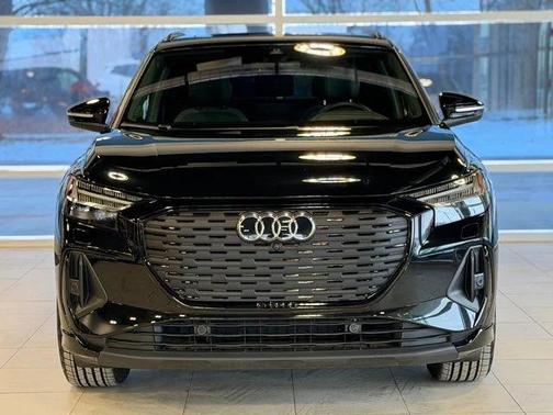 2024 Audi Q4 e-tron Prestige 55 quattro