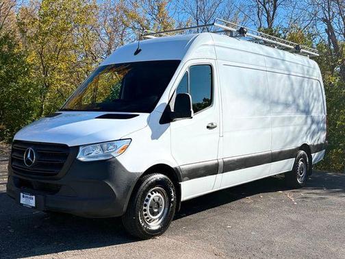 2019 Mercedes-Benz Sprinter 2500 Standard Roof