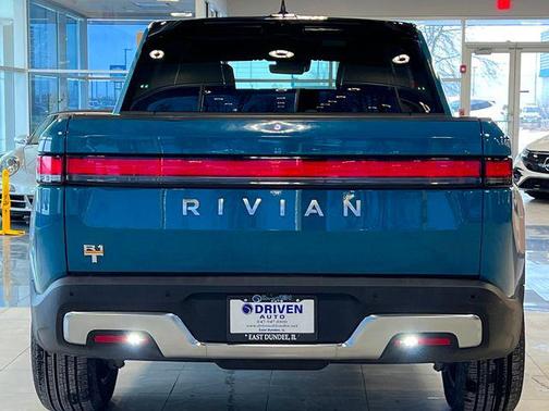 2022 Rivian R1T Adventure