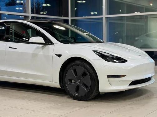 2023 Tesla Model 3 Standard Range
