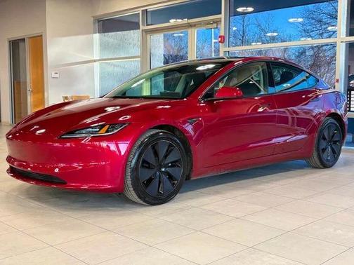 2025 Tesla Model 3 Long Range