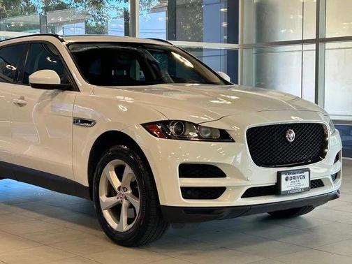 2018 Jaguar F-PACE 30t Premium