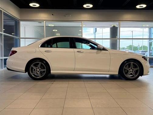2017 Mercedes-Benz E-Class 4MATIC