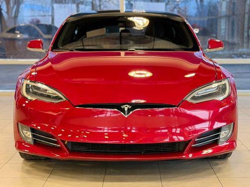 2019 Tesla Model S Performance
