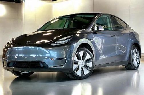 2021 Tesla Model Y Standard Range Rear-Wheel Drive