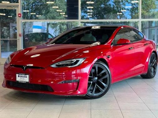 2022 Tesla Model S Plaid