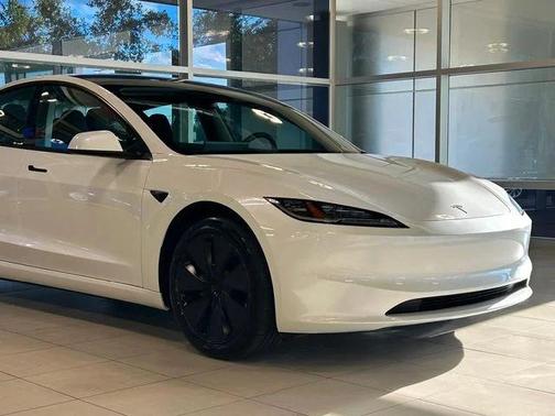 2025 Tesla Model 3 Long Range