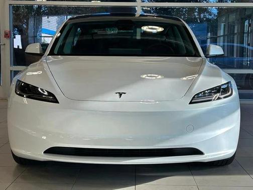 2025 Tesla Model 3 Long Range