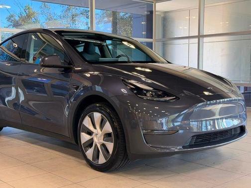 2023 Tesla Model Y AWD