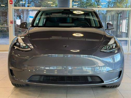 2023 Tesla Model Y AWD