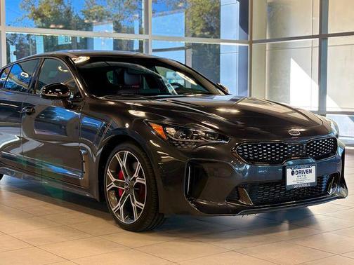 2021 Kia Stinger GT2