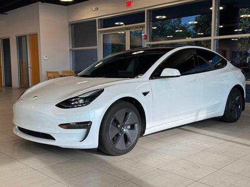 2023 Tesla Model 3 Standard Range