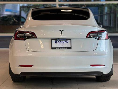 2023 Tesla Model 3 Standard Range