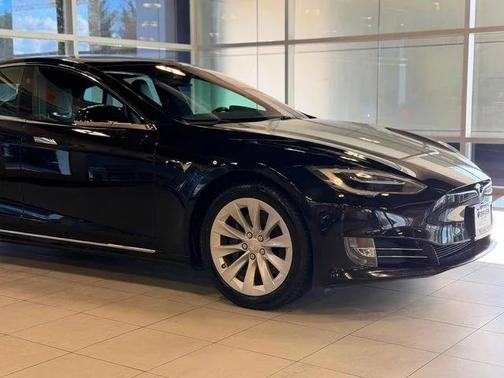 2018 Tesla Model S 75D