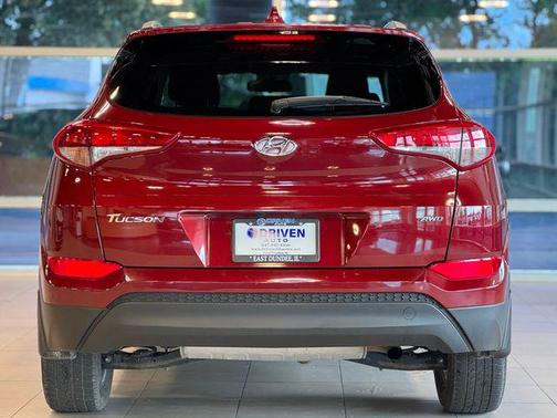 2018 Hyundai TUCSON SEL