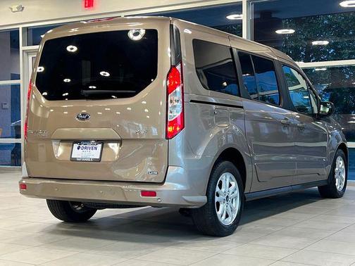 2021 Ford Transit Connect XLT w/Rear Liftgate