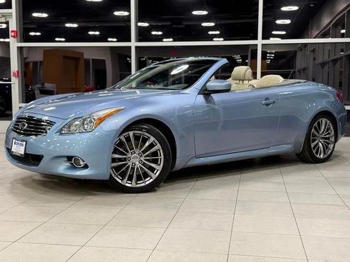 2011 INFINITI G37 Base