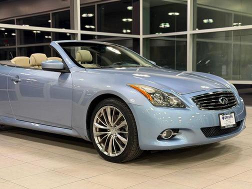 2011 INFINITI G37 Base
