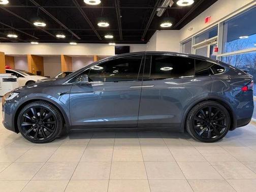 2017 Tesla Model X 90D