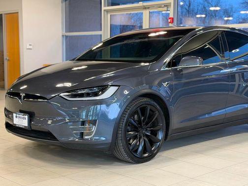 2017 Tesla Model X 90D