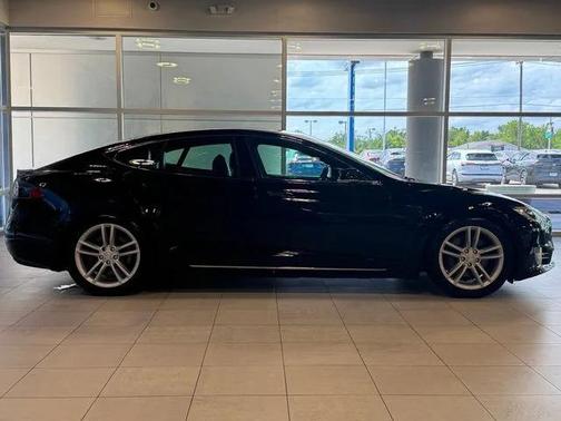 2017 Tesla Model S 75D