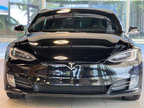 2017 Tesla Model S 75D