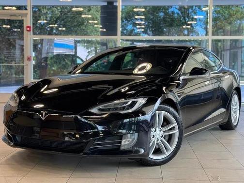 2017 Tesla Model S 75D