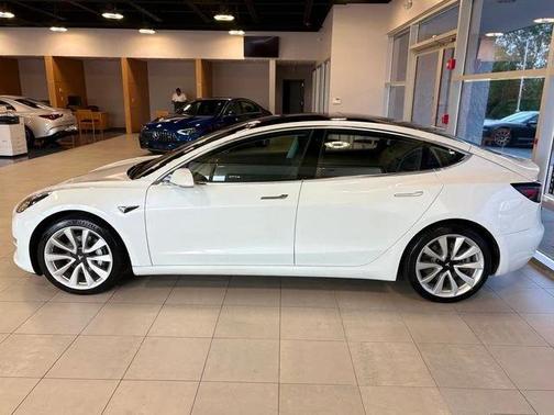 2018 Tesla Model 3 Long Range