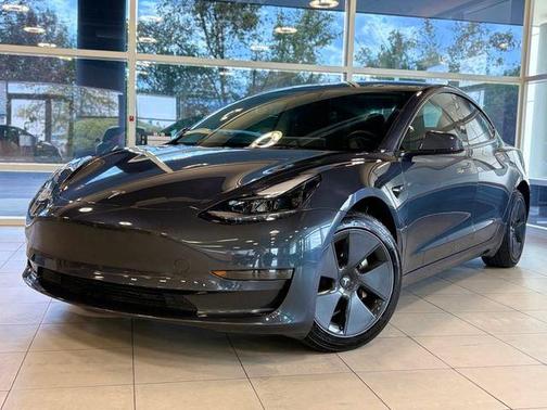 2023 Tesla Model 3 Standard Range