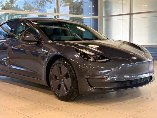 2023 Tesla Model 3 Standard Range