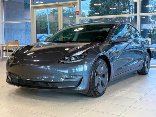 2023 Tesla Model 3 Standard Range