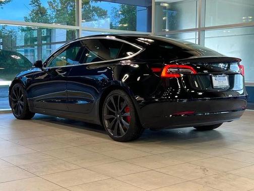2020 Tesla Model 3 Performance