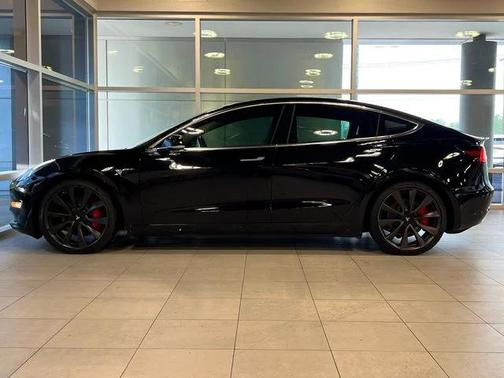 2020 Tesla Model 3 Performance