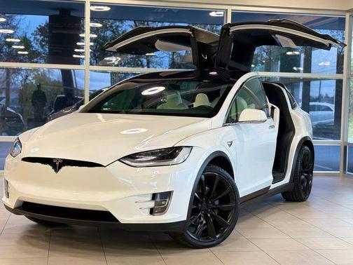 2020 Tesla Model X Long Range Plus AWD