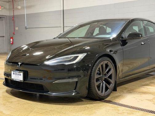 2021 Tesla Model S Plaid