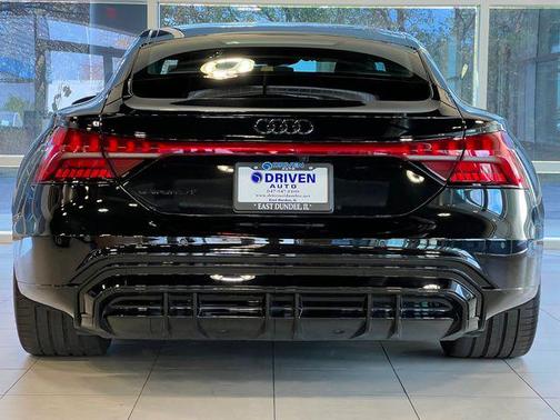 2023 Audi e-tron GT Premium Plus quattro