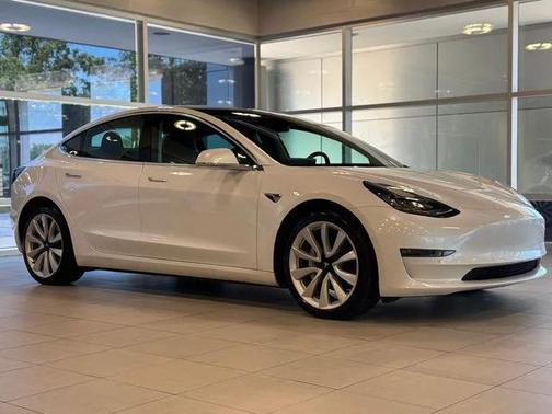 2019 Tesla Model 3 Long Range