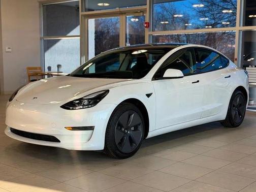 2023 Tesla Model 3 Standard Range