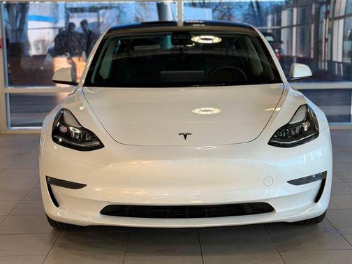 2023 Tesla Model 3 Standard Range