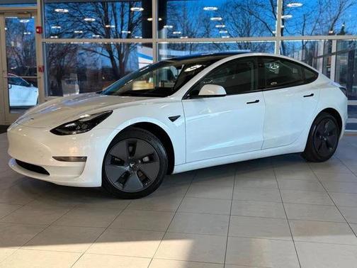 2023 Tesla Model 3 Standard Range