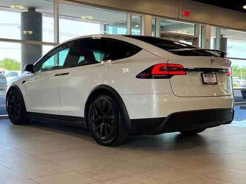 2022 Tesla Model X Dual Motor All-Wheel Drive