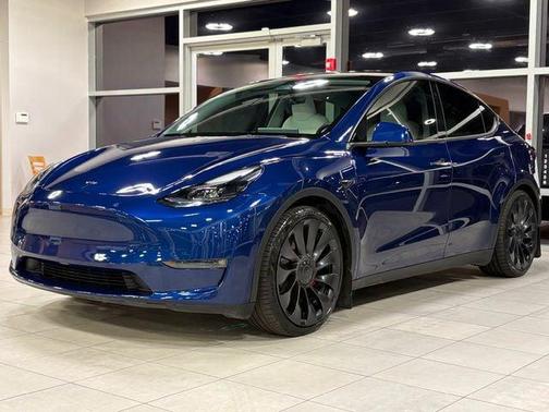 2022 Tesla Model Y Performance AWD