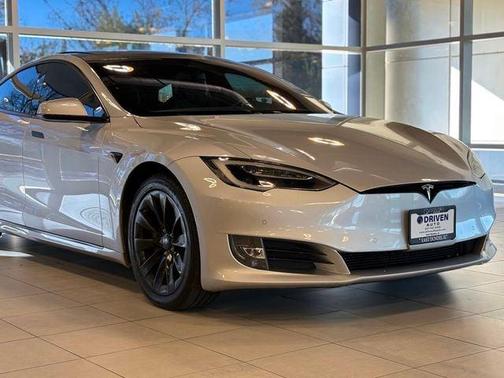 2017 Tesla Model S 100D