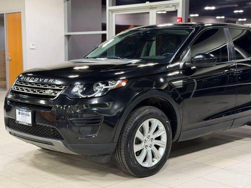 Narvik Black 2017 Land Rover Discovery Sport SE
