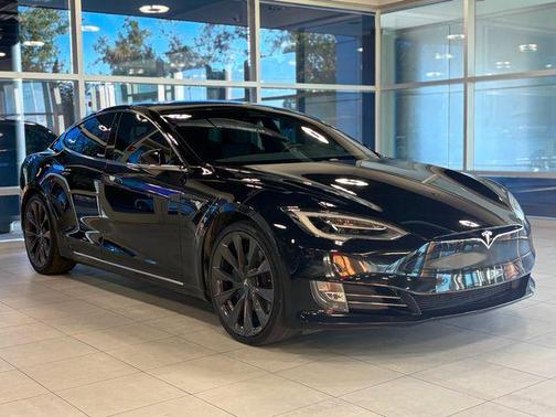 2018 Tesla Model S 90D